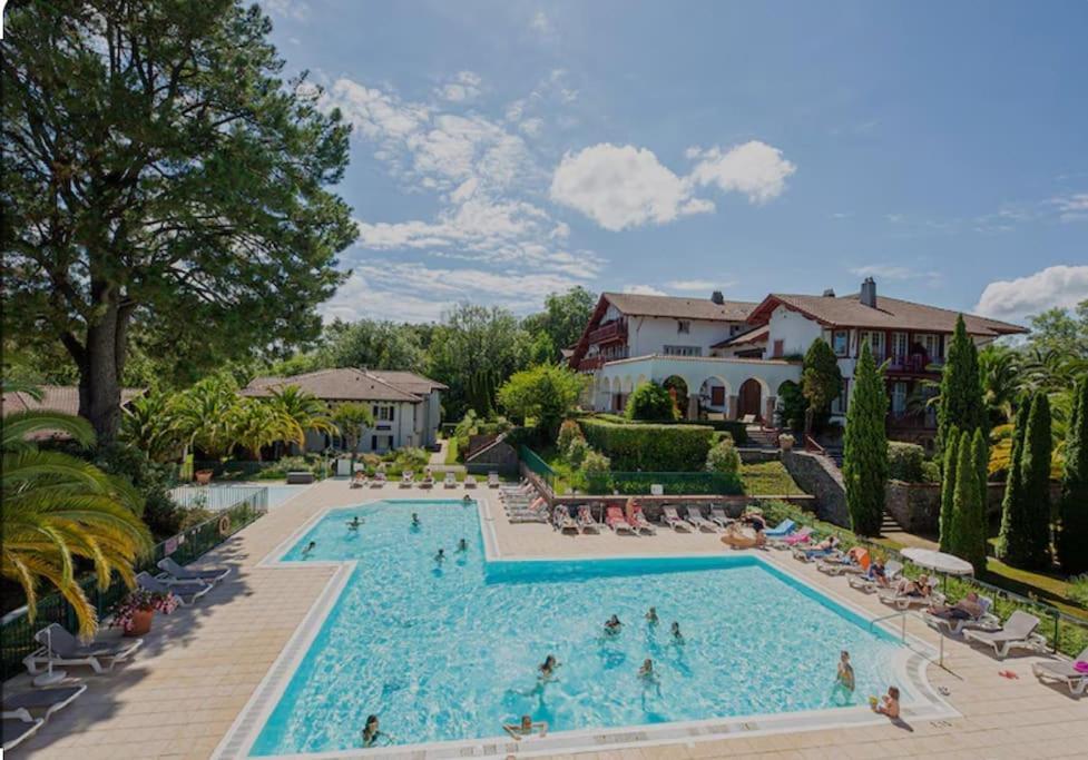 T2 Ciboure 4 Pers Avec Piscine Ideal Vacances Exteriör bild